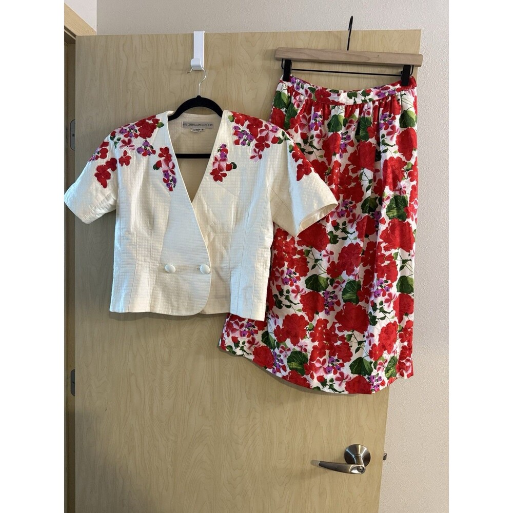 Anne Crimmins for umi collections size 8 Blazer & Skirt Floral Patchwork Sz 8